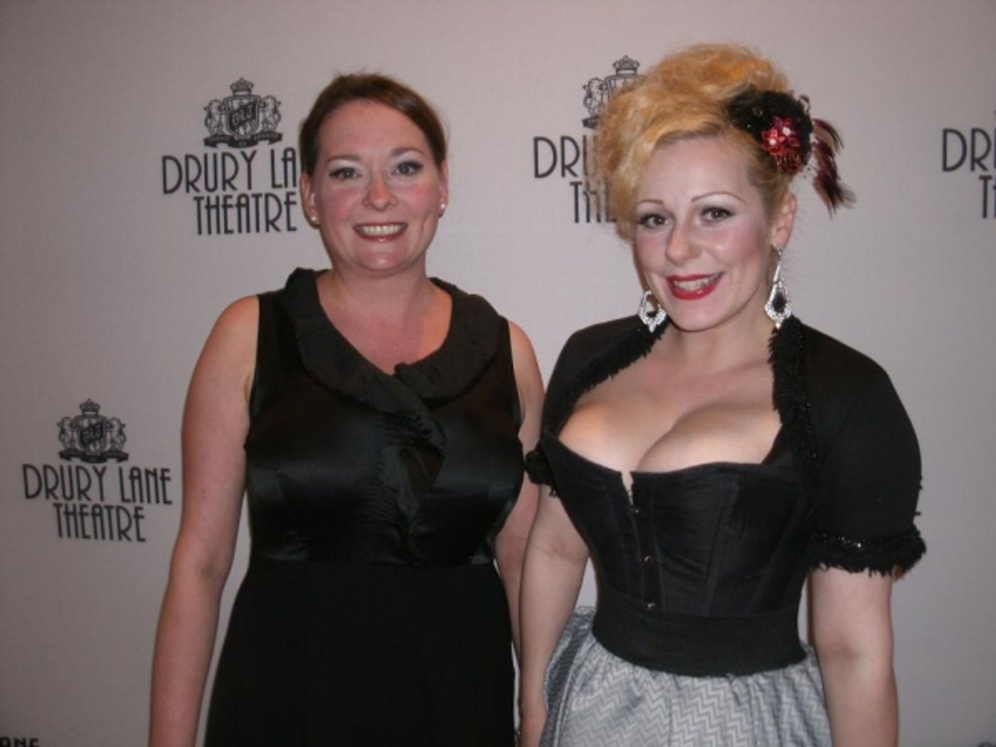 Photo Flash: Drury Lane Theatre's THE GAME'S AFOOT Celebrates Opening Night  Image