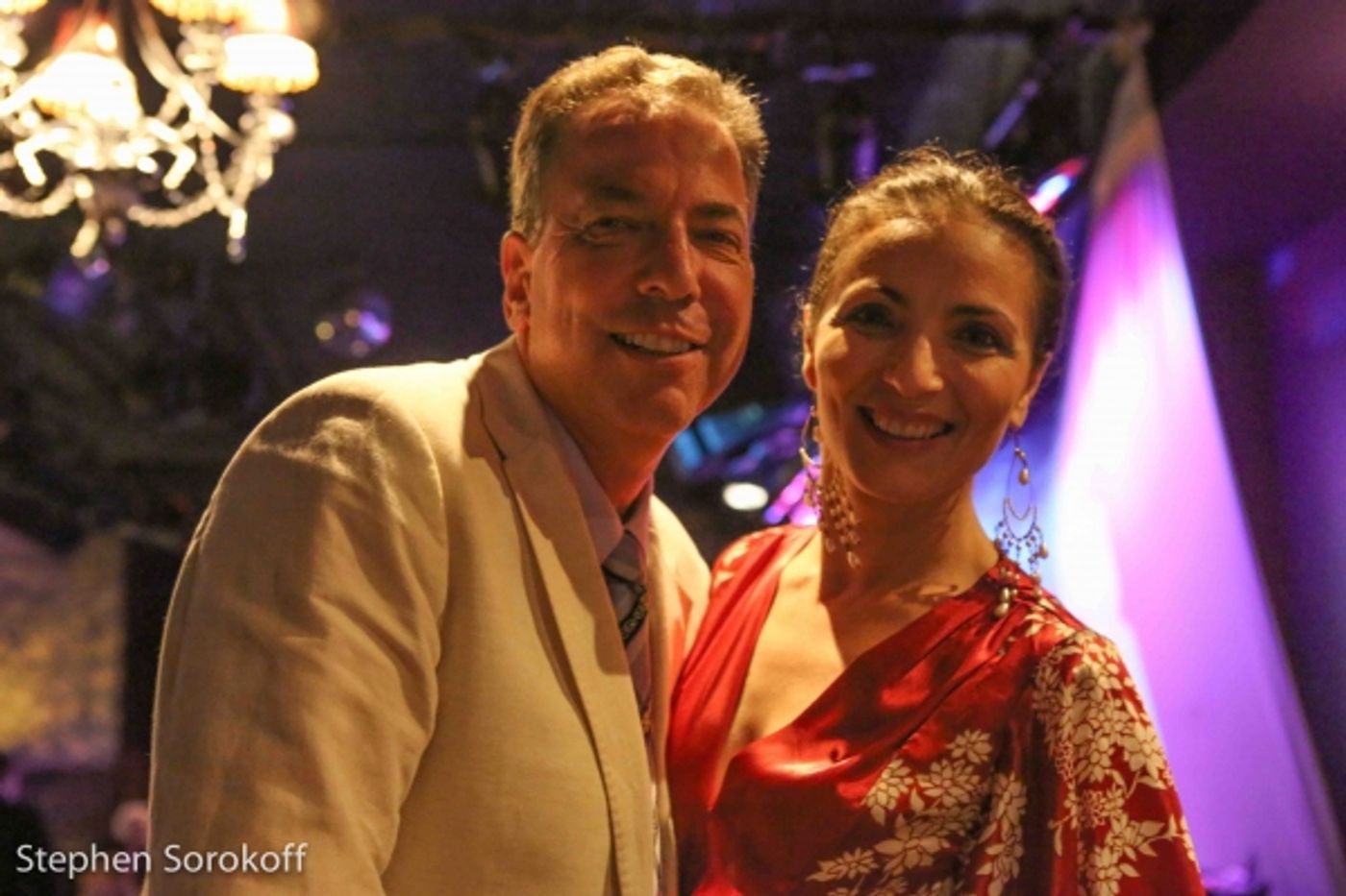 Photo Coverage: Kathy Sledge Brings THE BRIGHTER SIDE OF DAY to the Metropolitan Roon Photo Coverage: Kathy Sledge Brings THE BRIGHTER SIDE OF DAY to the Metropolitan Roon Image