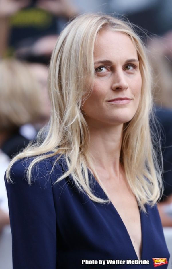 Joanne Tucker  Photo