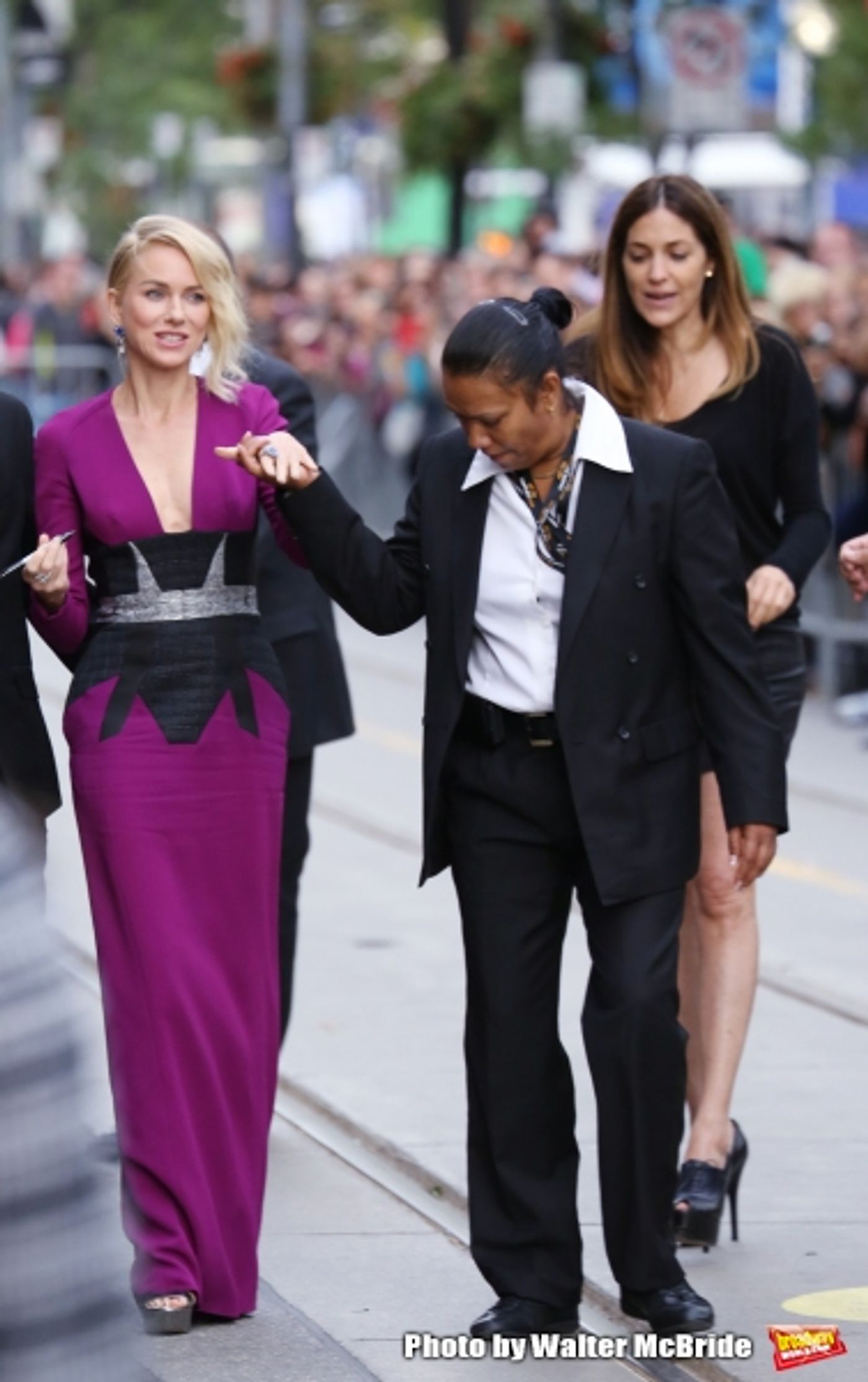 Photo Coverage: On the TIFF Red Carpet for WHILE WE WERE YOUNG with Ben Stiller, Adam Driver, Amanda Seyfried & Naomi Watts  Image