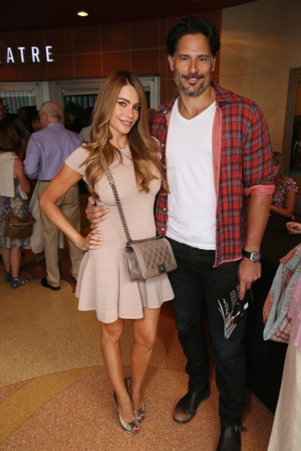 From lefActors SofiÃ‚Â­a Vergara and Joe Manganiellot, actors SofÃƒÆ’Ã‚ Photo