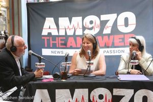 Peter LeDonne, Kathleen Squires, Jamie deRoy @ BroadwayWorld Peter LeDonne, Kathleen Squires, Jamie deRoy Photo