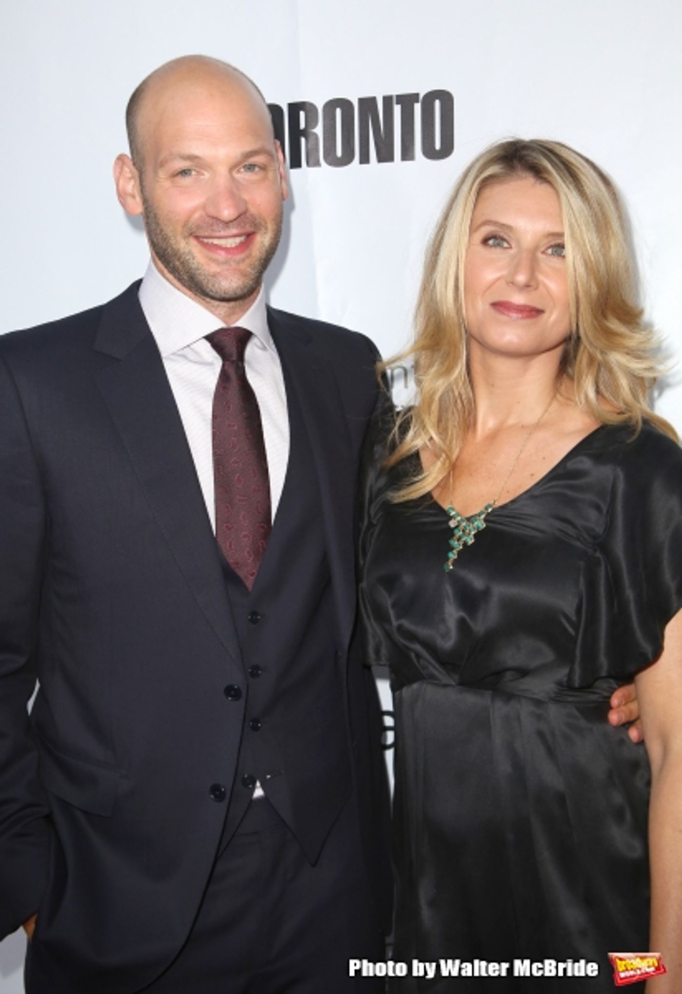 Photo Coverage: On the TIFF Red Carpet for THIS IS WHERE I LEAVE YOU Photo Coverage: On the TIFF Red Carpet for THIS IS WHERE I LEAVE YOU Image