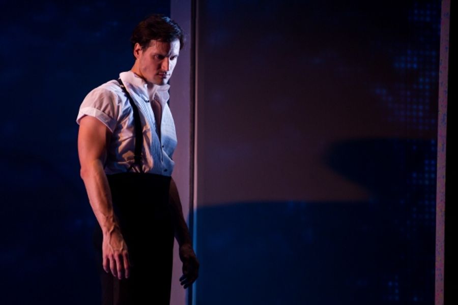 Photo Flash: More from the DIRTY DANCING National Tour- Extended Look! Image