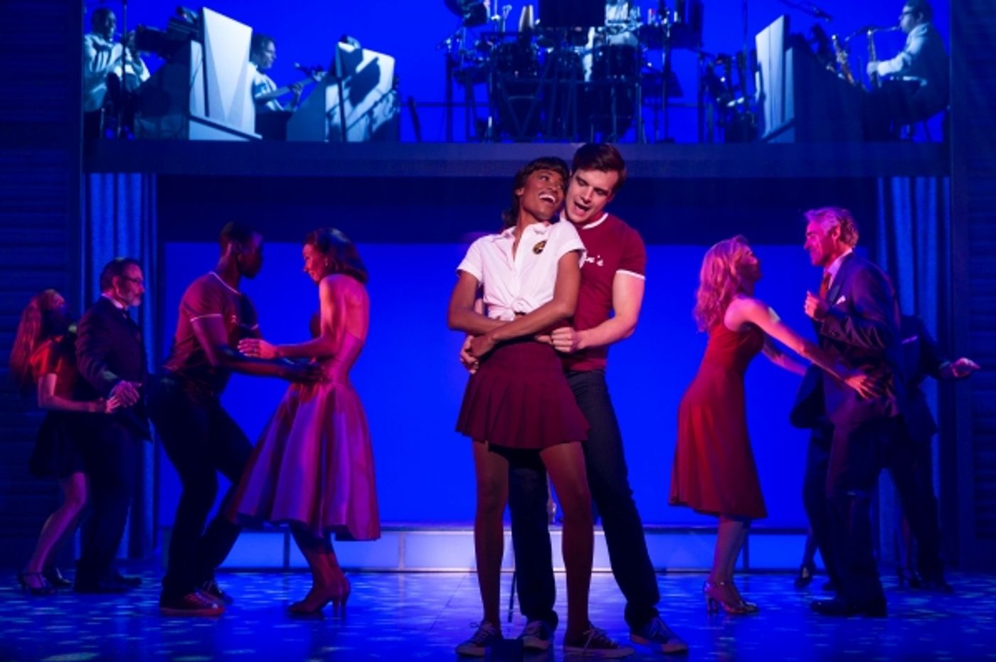 Photo Flash: More from the DIRTY DANCING National Tour- Extended Look! Photo Flash: More from the DIRTY DANCING National Tour- Extended Look! Image
