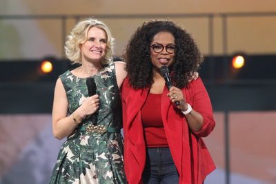 Oprah Winfrey with author Elizabeth Gilbert Photo