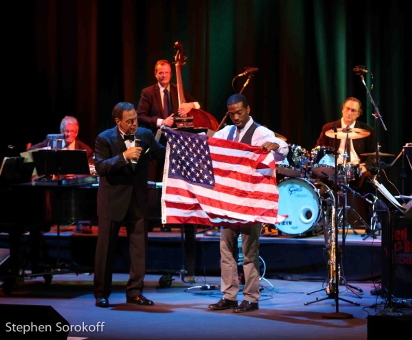 Photo Coverage: JOE PISCOPO Plays The Ciccone Theatre Photo Coverage: JOE PISCOPO Plays The Ciccone Theatre Image