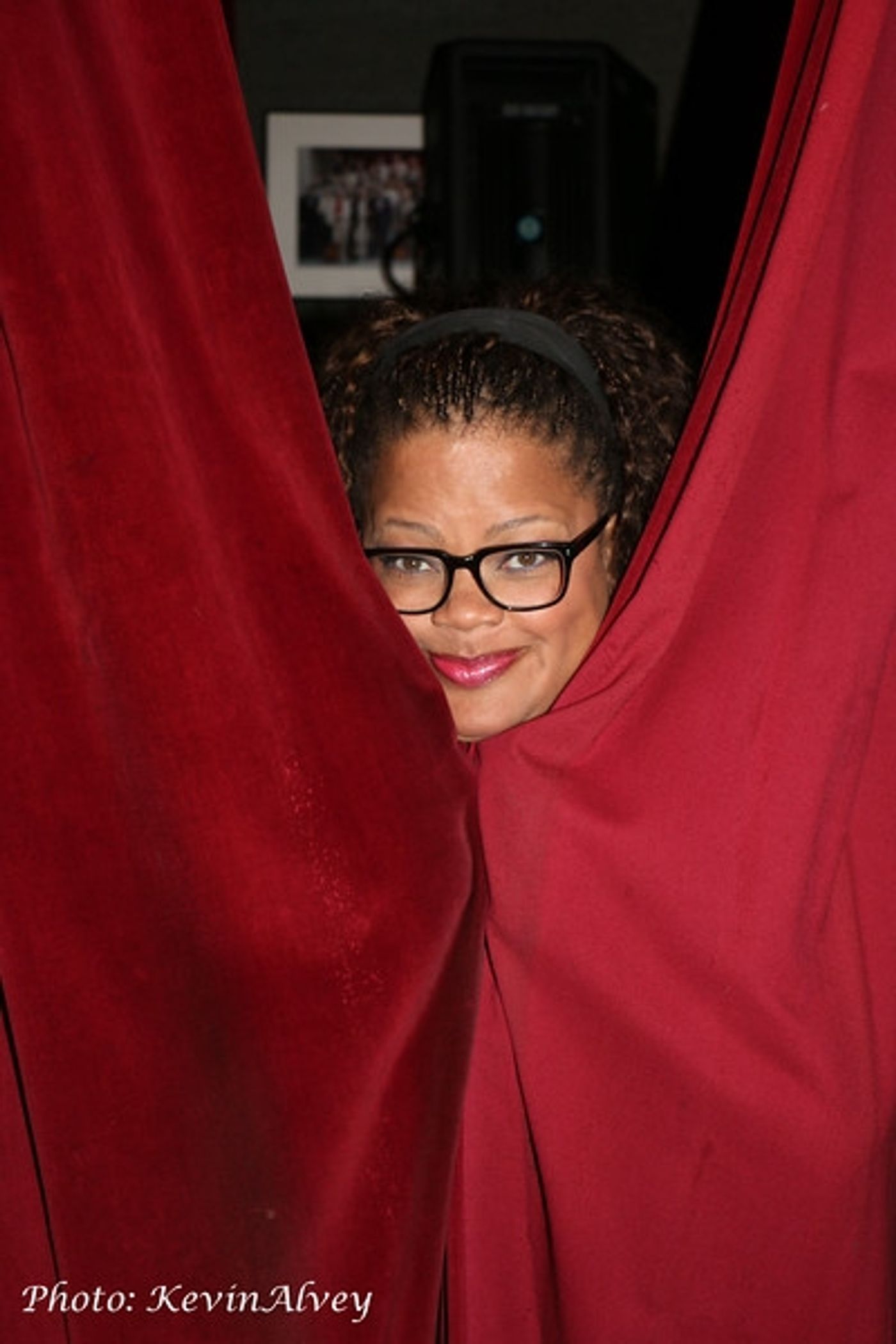 Photo Flash: Broadway at Birdland Features Natalie Douglas  Image