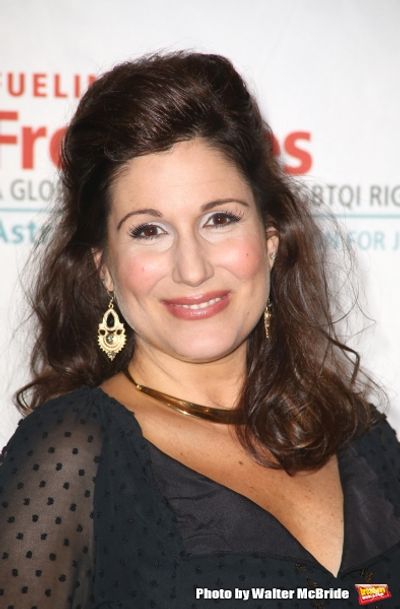 Stephanie J. Block Photo