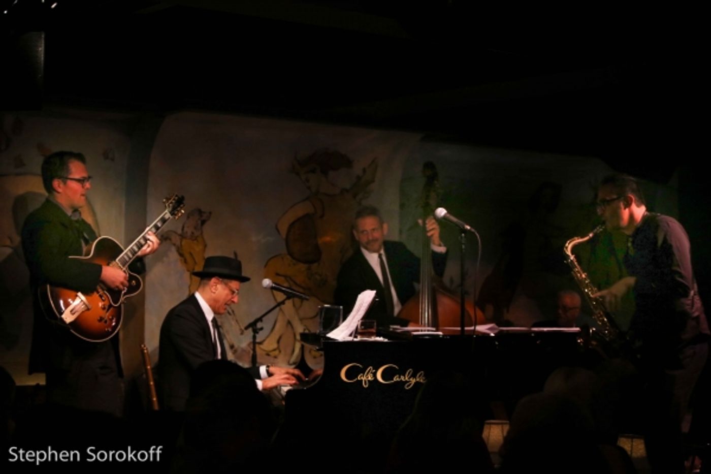 Photo Coverage: Jeff Goldblum & The Mildred Snitzer Orchestra Play Cafe Carlyle  Image