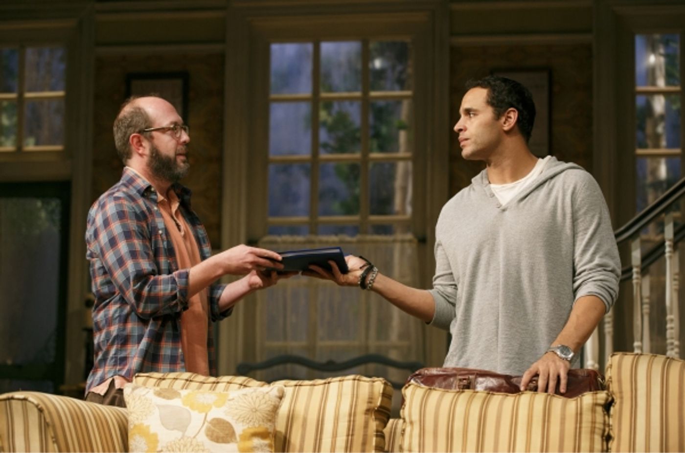 Photo Flash: First Look at Blythe Danner, Daniel Sunjata and More in MTC's THE COUNTRY HOUSE  Image