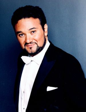 Ramon Vargas @ BroadwayWorld Ramon Vargas Photo