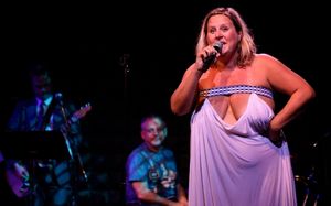 Bridget Everett @ BroadwayWorld Bridget Everett Photo