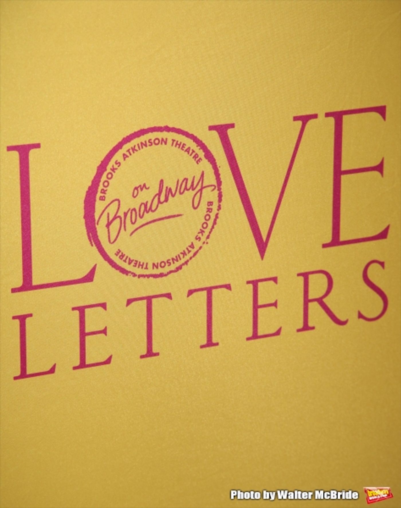 Photo Coverage: Inside the Theatre Arrivals for LOVE LETTERS Opening Night  Image