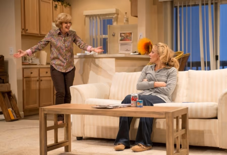 Photo Flash: First Look at THE COMMONS OF PENSACOLA at Northlight Theatre Image