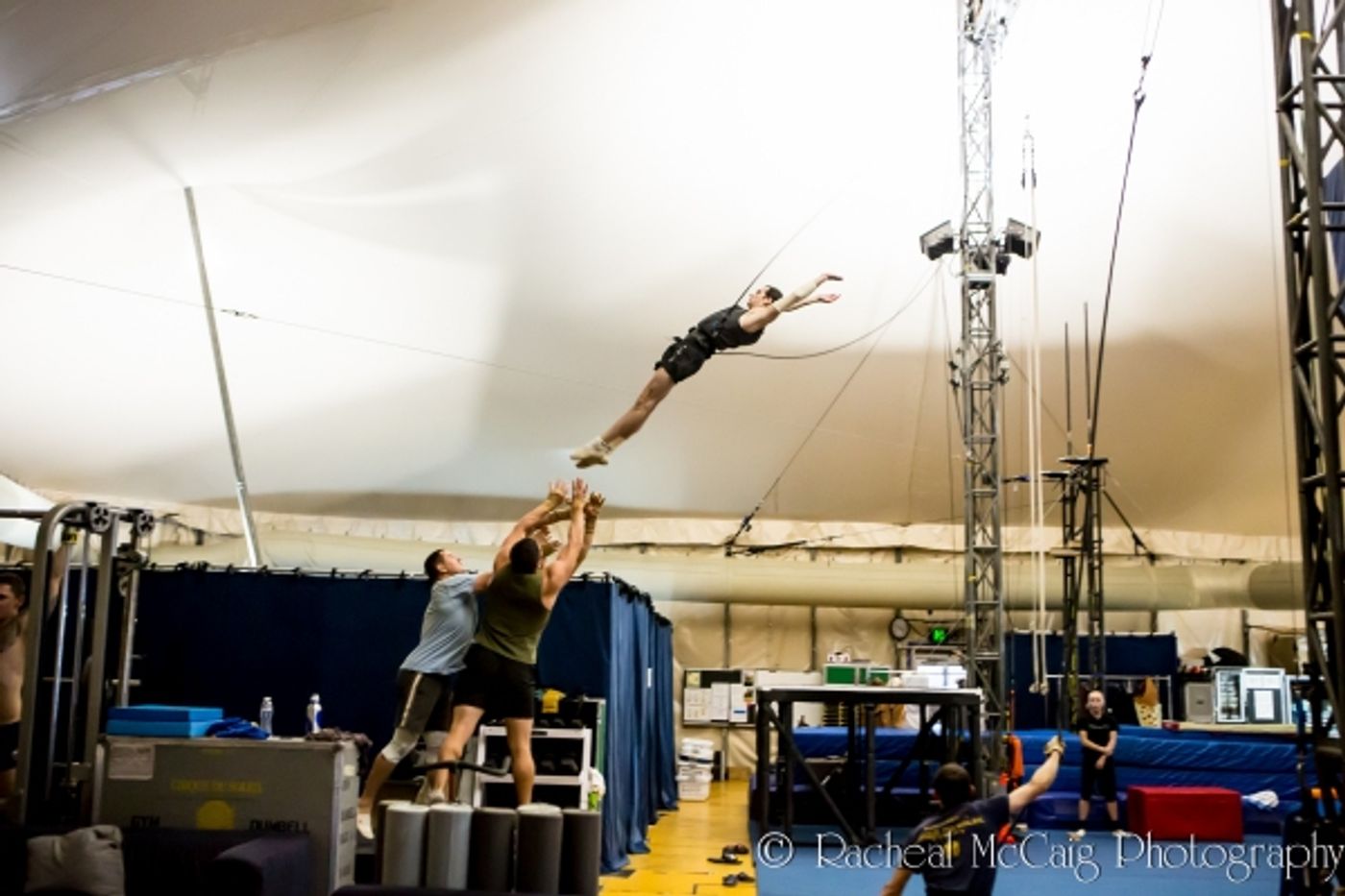 BWW Exclusive: Backstage at Cirque du Soleil's 'KURIOS' Image