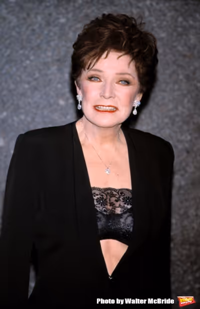 Polly Bergen (In Vintage Armani).55th Annual Tony awards.Radio City, NYC.6/3/2001 Photo