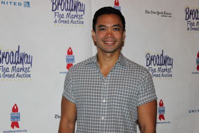Jose Llana Photo