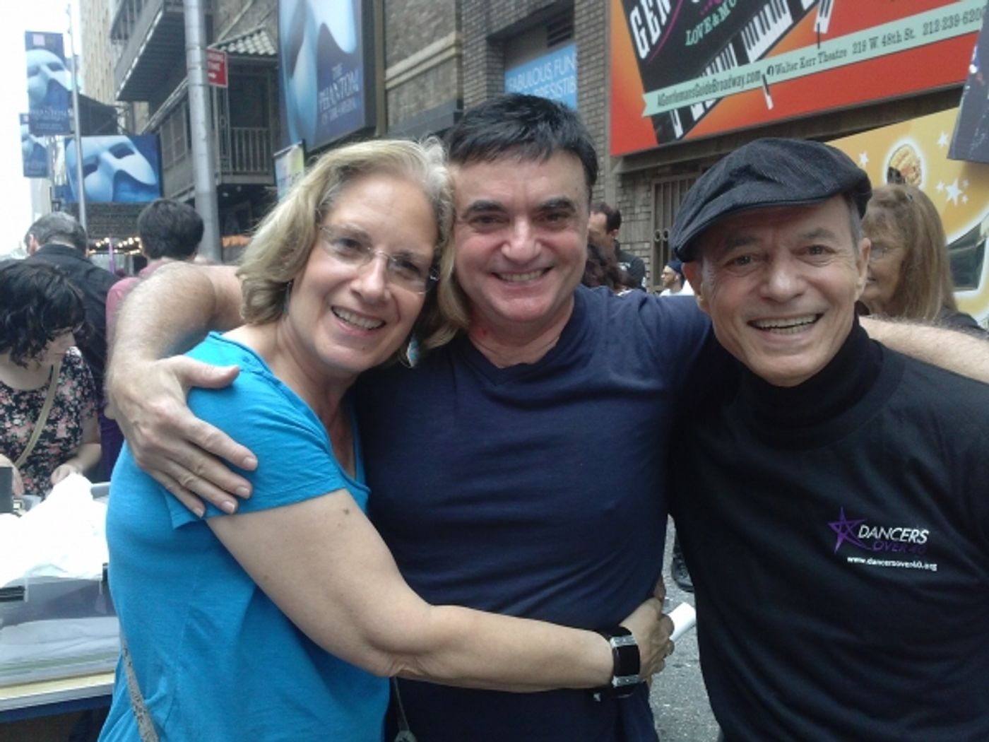 Photo Flash: Dancers Over 40 Supports BC/EFA at 2014 Broadway Flea Market  Image