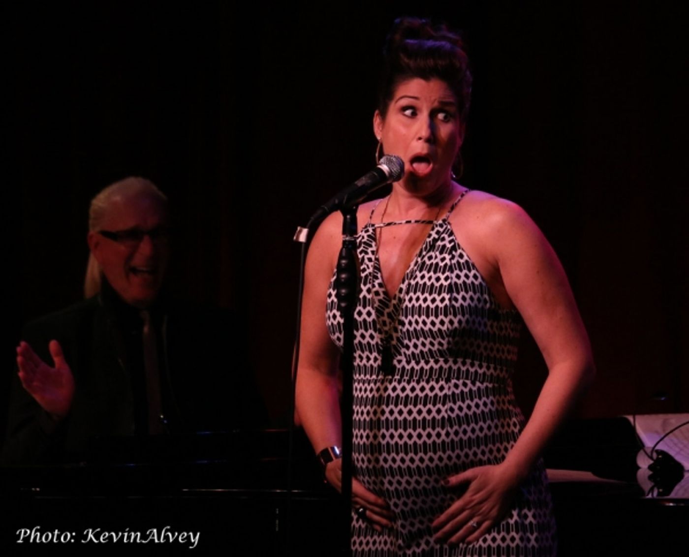 Photo Flash: Stephanie J. Block, Joy Behar, Bryce Pinkham & More Join Jamie deRoy at Birdland  Image