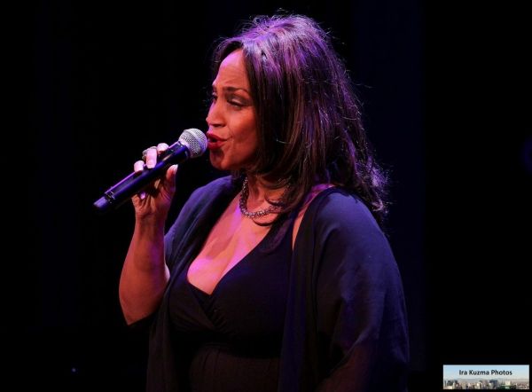 Michelle Johnson Photo