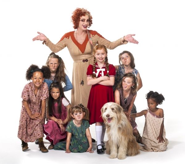 Craig Revel Horwood & ANNIE Cast Photo