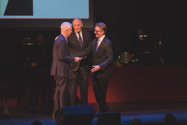 Arthur Levitt receives the Westport Country Playhouse Leadership Award from Alan Alda Photo