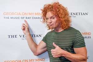 Carrot Top Photo