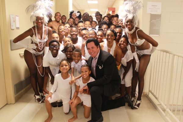 Broadway In The Hood with Wayne Newton Photo