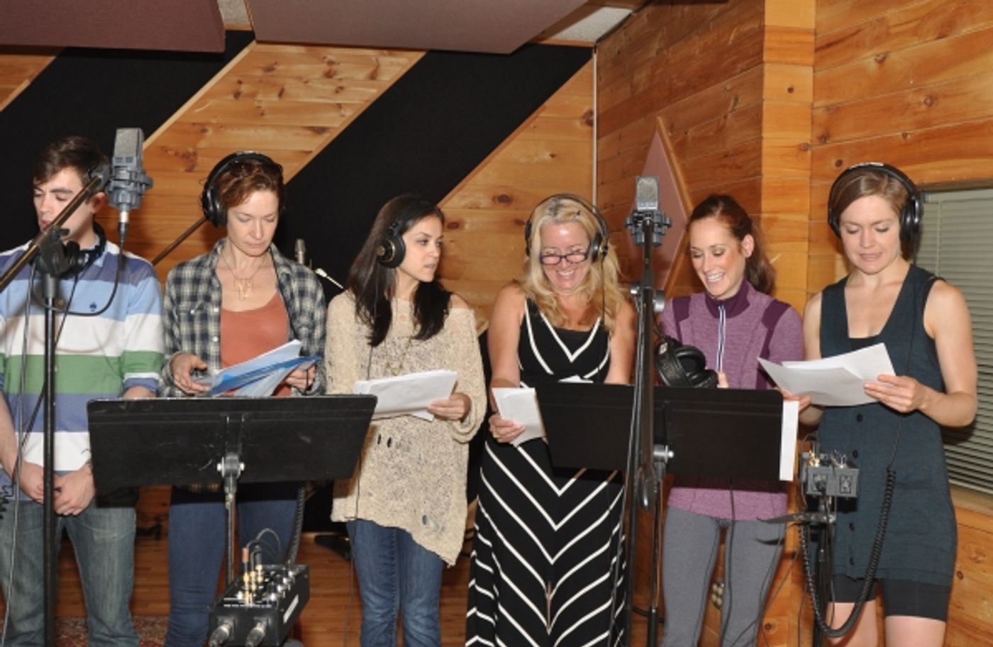 Exclusive Photo Coverage: CABARET Cast Travels Around the World for Carols For A Cure! Image