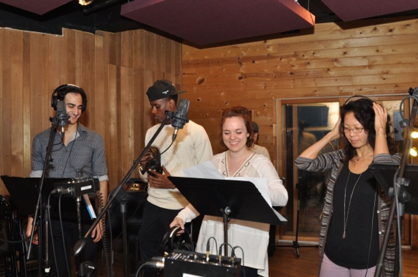 Exclusive Photo Coverage: CINDERELLA Cast Brings a Little Christmas to Carols For A Cure! Image