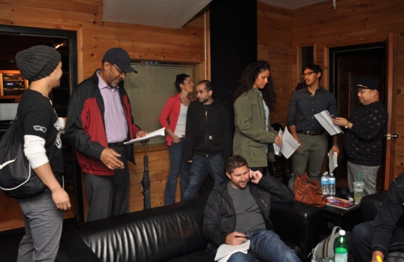 Exclusive Photo Coverage: ALADDIN Cast Brings Some Magic to Carols For A Cure! Image