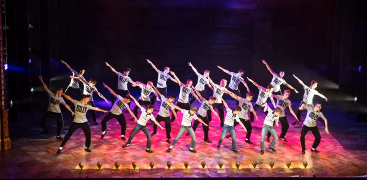Photo Coverage Special: 25 Billy Elliots Unite in Special Finale of BILLY ELLIOT THE MUSICAL for Live Taping! Image
