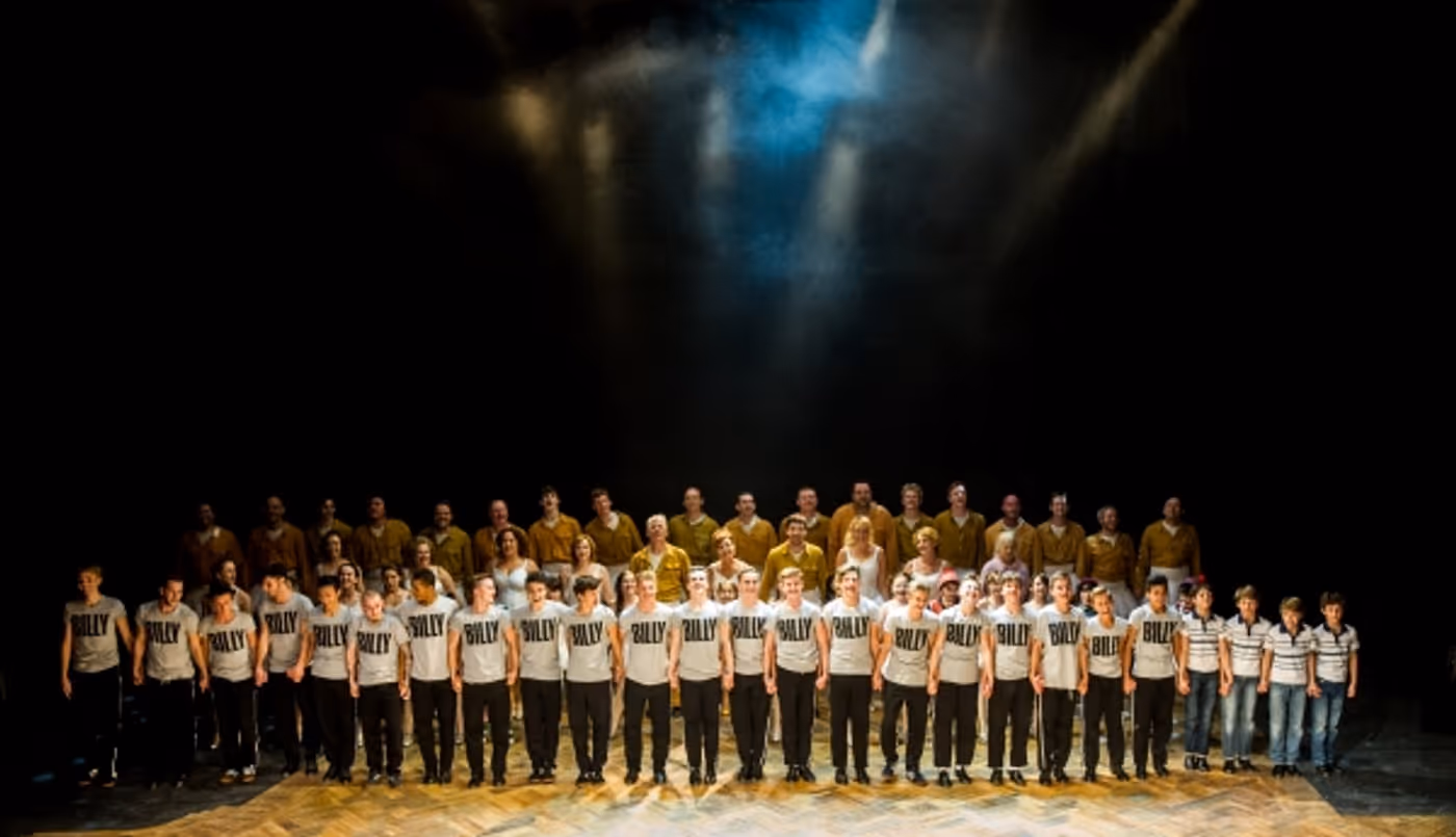 Photo Coverage Special: 25 Billy Elliots Unite in Special Finale of BILLY ELLIOT THE MUSICAL for Live Taping! Image