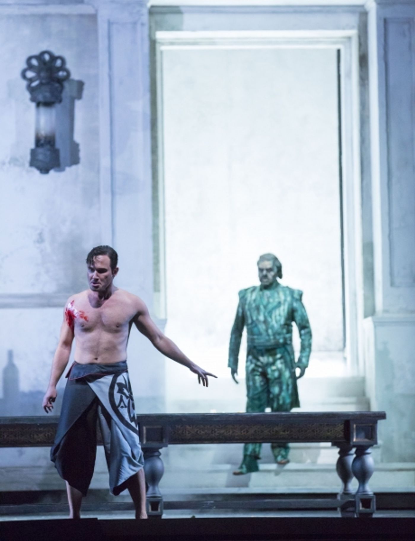 Photo Flash: First Look at The Lyric Opera of Chicago's DON GIOVANNI  Image