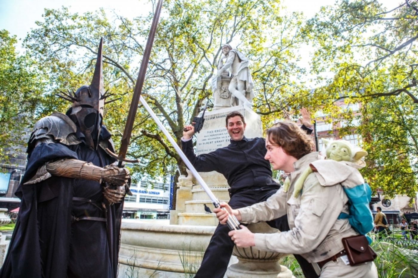 Photo Coverage: ONE MAN LORD OF THE RINGS Takes A Walk In London!  Image