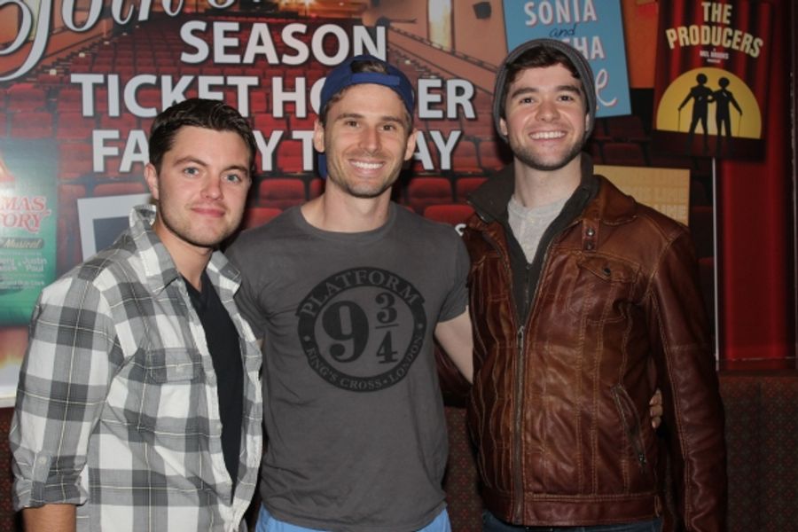 Photo Coverage: Inside Friends and Family Day at Engeman Theater's EVITA! Image