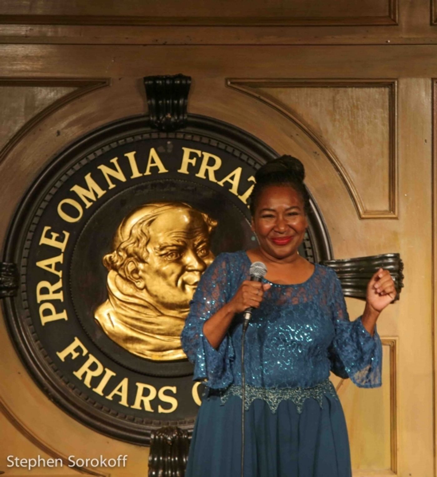 Photo Coverage: LES GIRLS Plays The Friars Club  Image