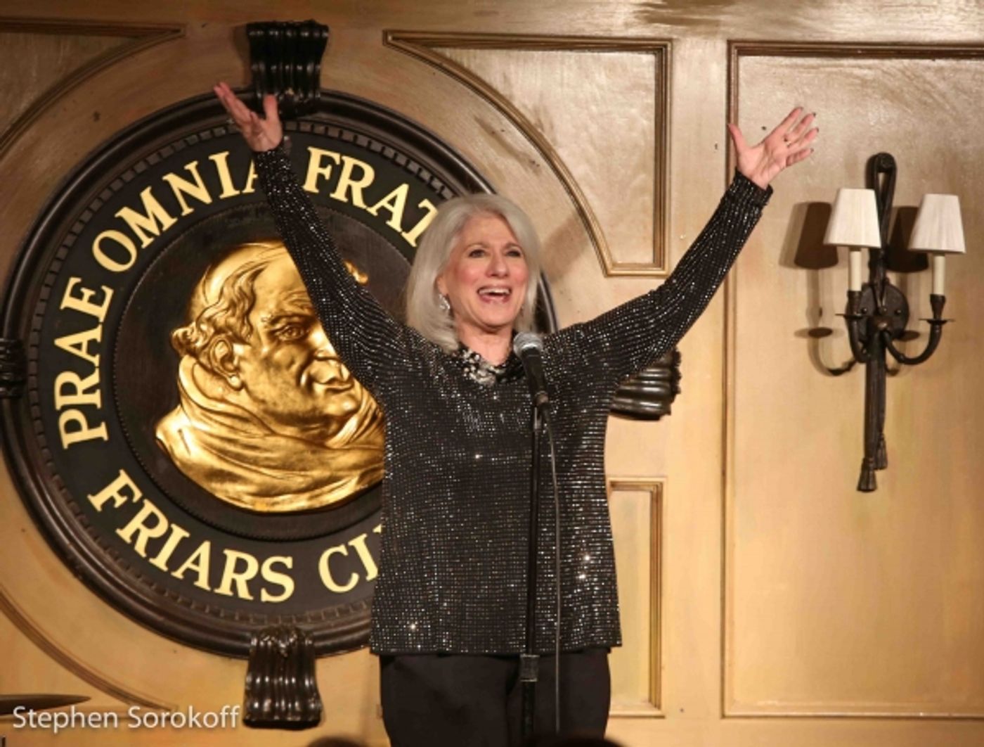 Photo Coverage: LES GIRLS Plays The Friars Club  Image