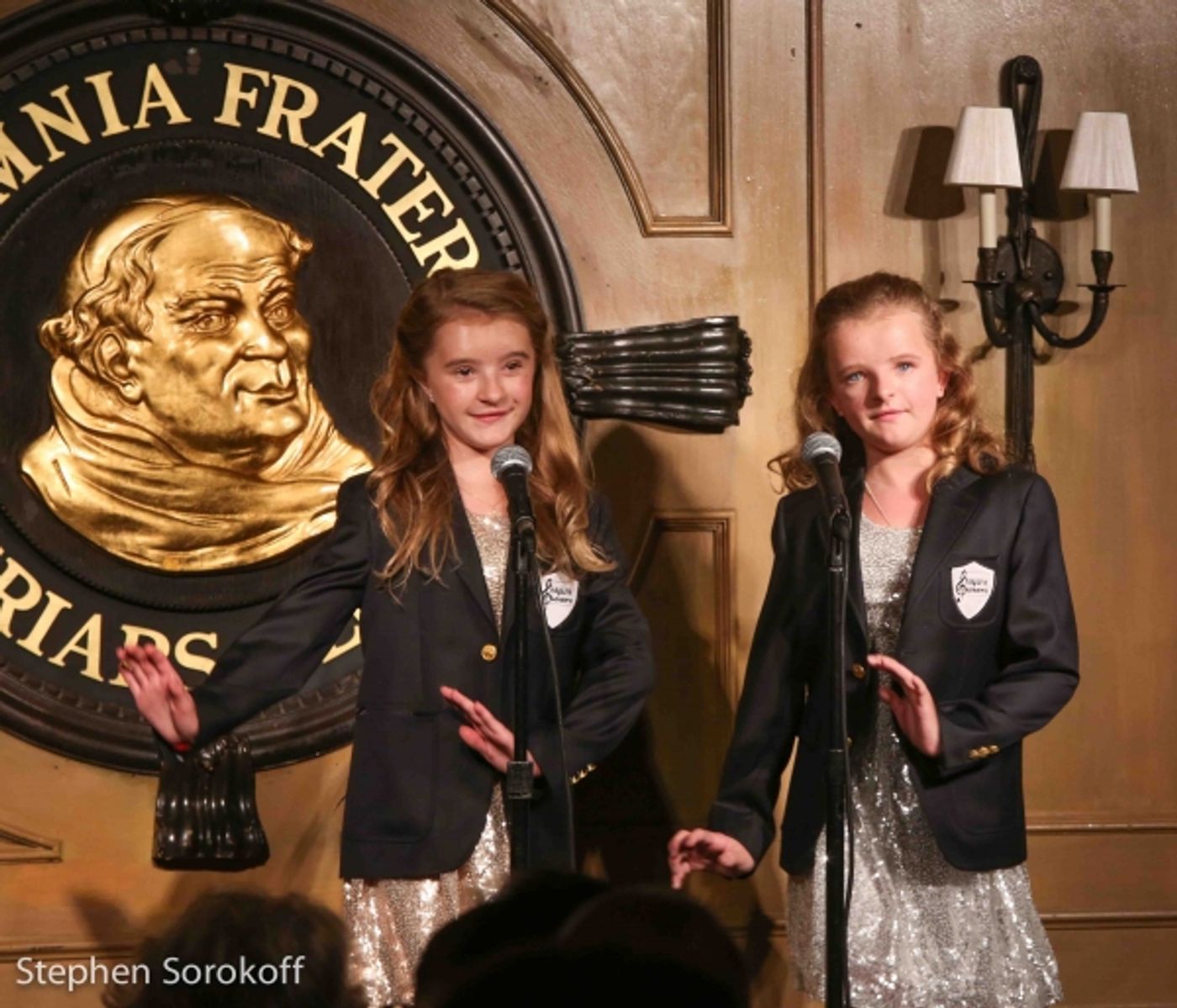 Photo Coverage: LES GIRLS Plays The Friars Club Photo Coverage: LES GIRLS Plays The Friars Club Image