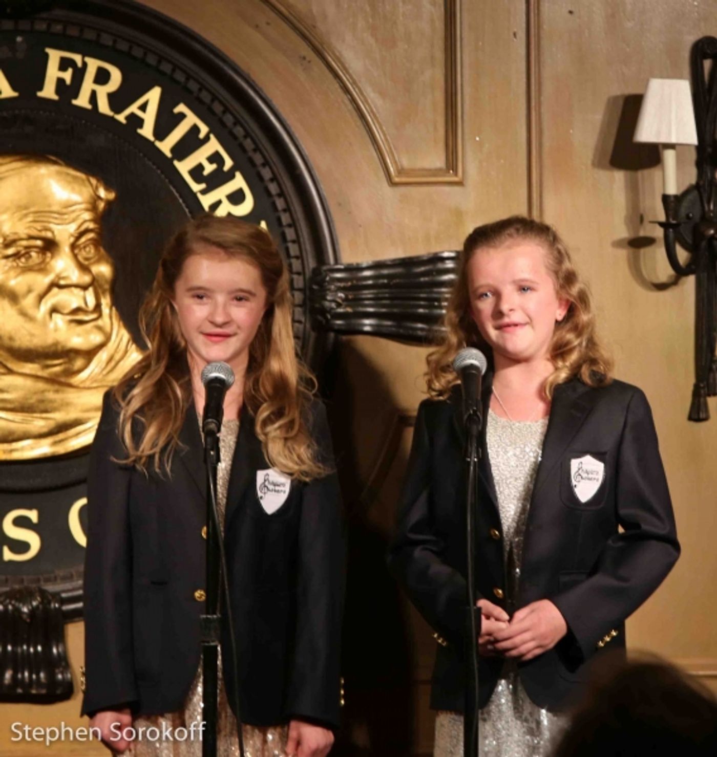 Photo Coverage: LES GIRLS Plays The Friars Club Photo Coverage: LES GIRLS Plays The Friars Club Image