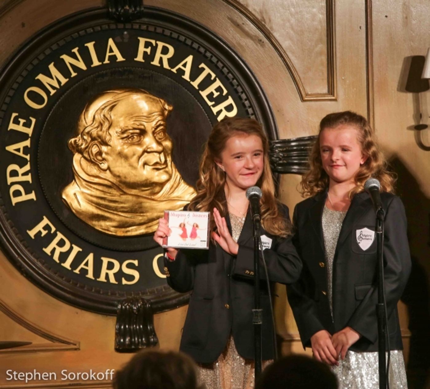 Photo Coverage: LES GIRLS Plays The Friars Club Photo Coverage: LES GIRLS Plays The Friars Club Image