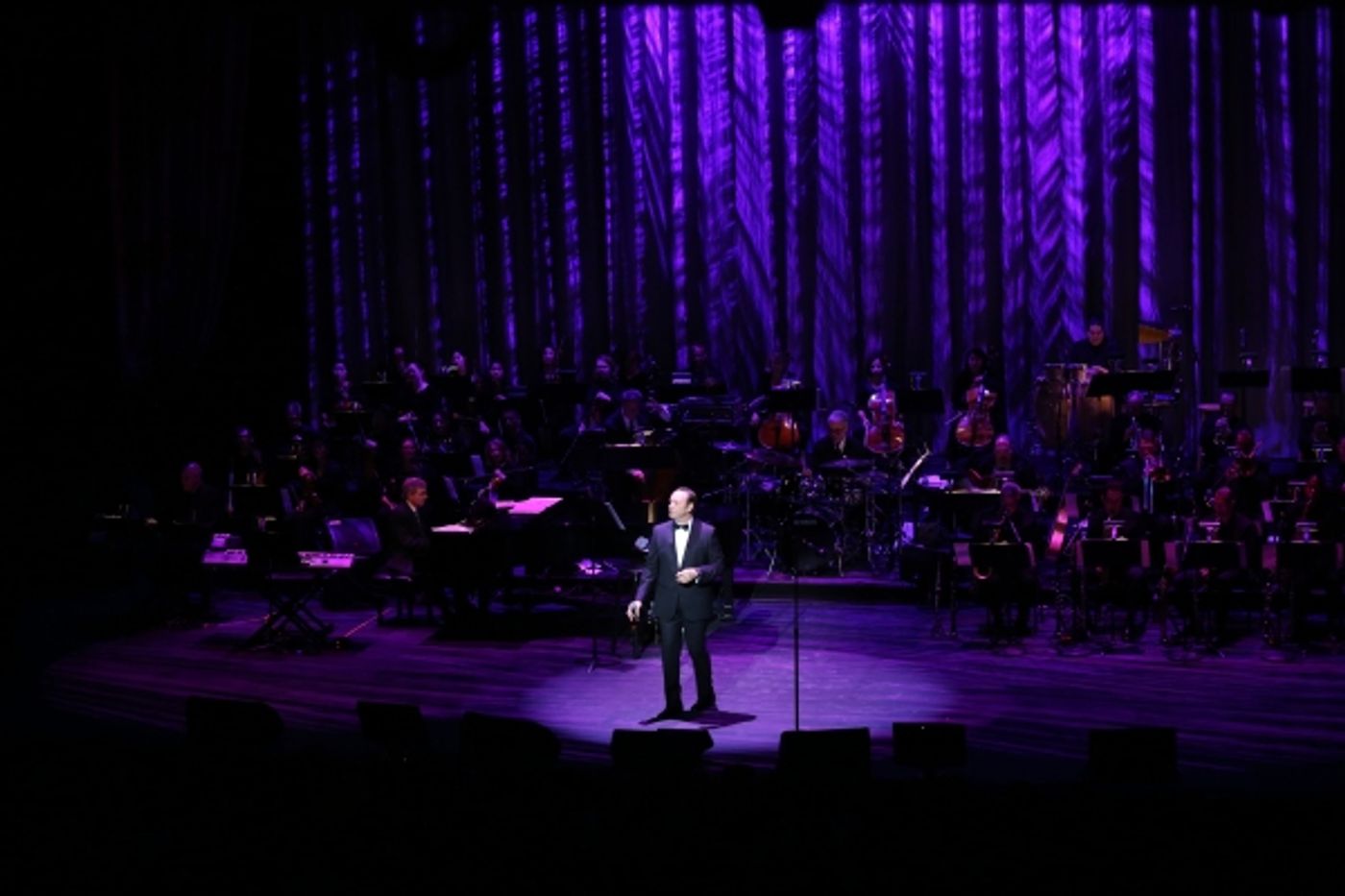 Photo Flash: Inside Kevin Spacey's Harman Center Benefit Concert in Washington D.C.  Image