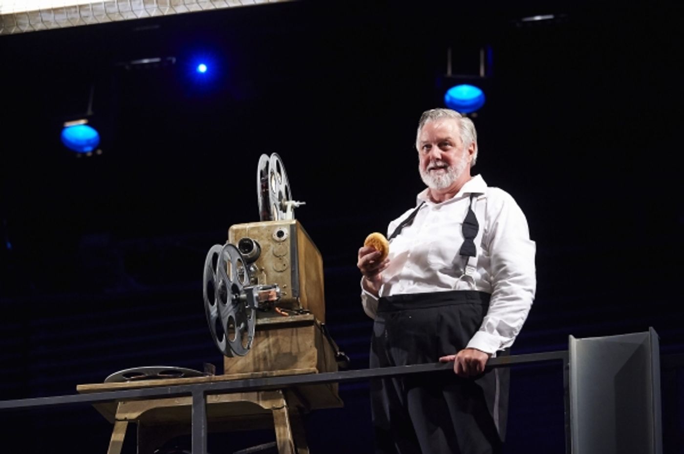 Photo Flash: First Look at Great Lakes Theater's THE MERRY WIVES OF WINDSOR Photo Flash: First Look at Great Lakes Theater's THE MERRY WIVES OF WINDSOR Image