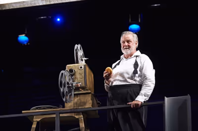 Actor Aled Davies takes center stage as Falstaff Photo