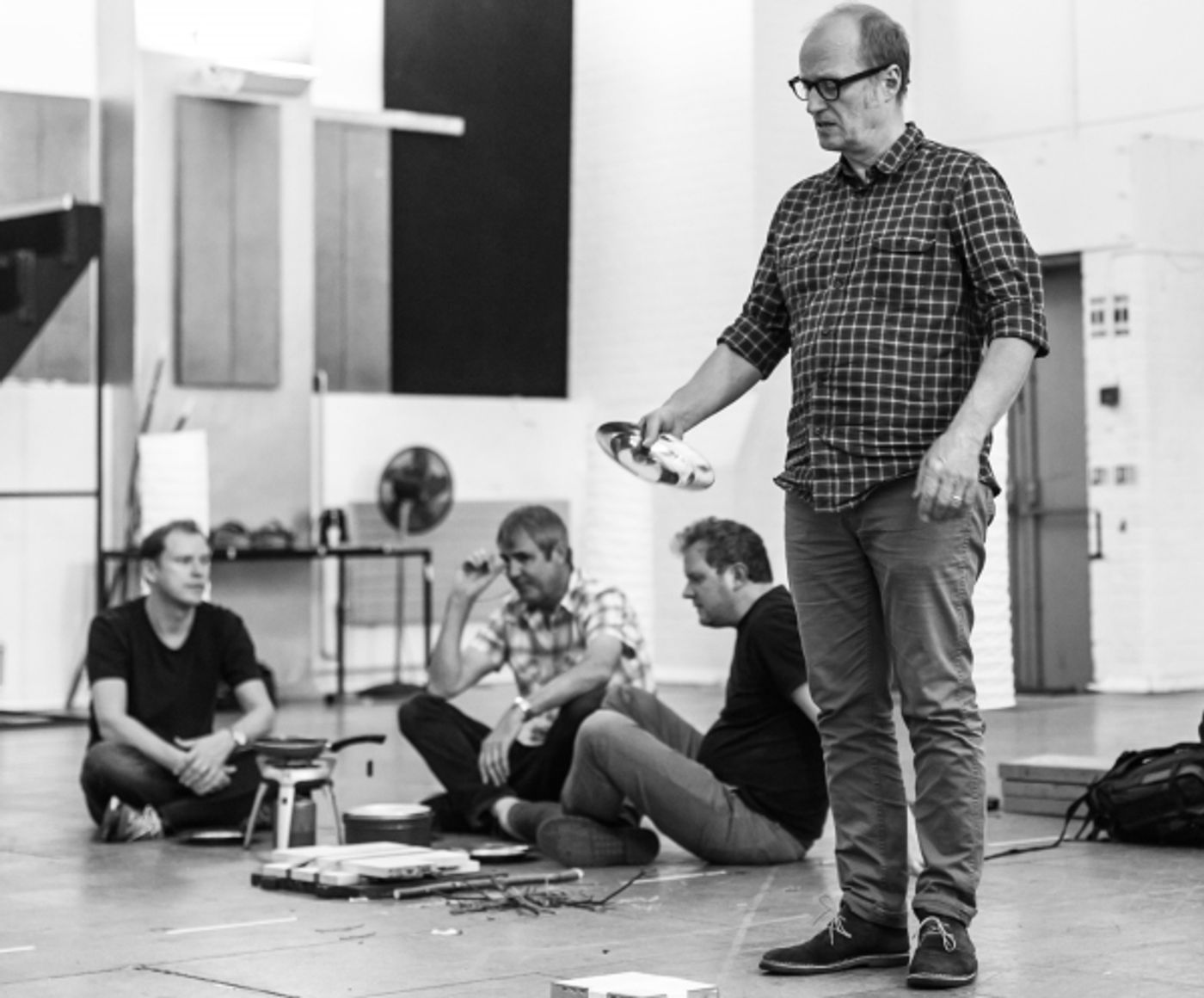 Photo Flash: In Rehearsal with Adrian Edmonson and More for NEVILLE'S ISLAND at the Duke of York's Theatre  Image