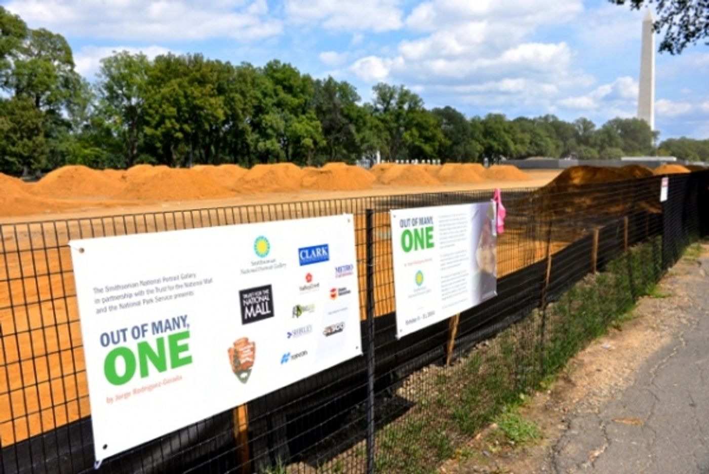 Photo Flash: First Look at Jorge Rodríguez-Gerada's OUT OF ONE, MANY at National Portrait Gallery  Image