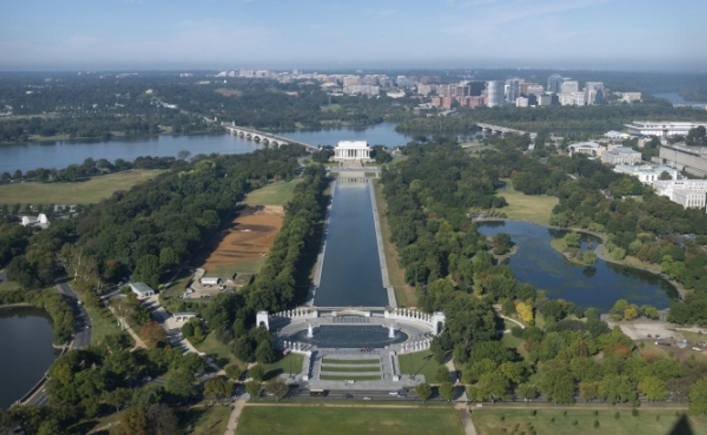 Photo Flash: First Look at Jorge Rodríguez-Gerada's OUT OF ONE, MANY at National Portrait Gallery  Image