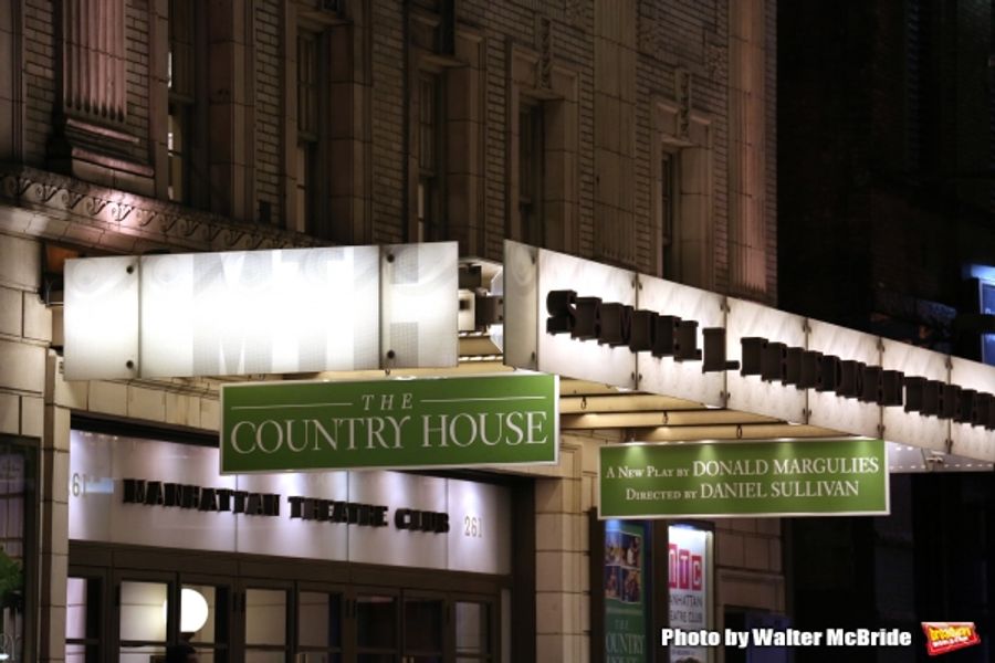 Photo Coverage: On Stage for the Opening Night Curtain Call of THE COUNTRY HOUSE Image