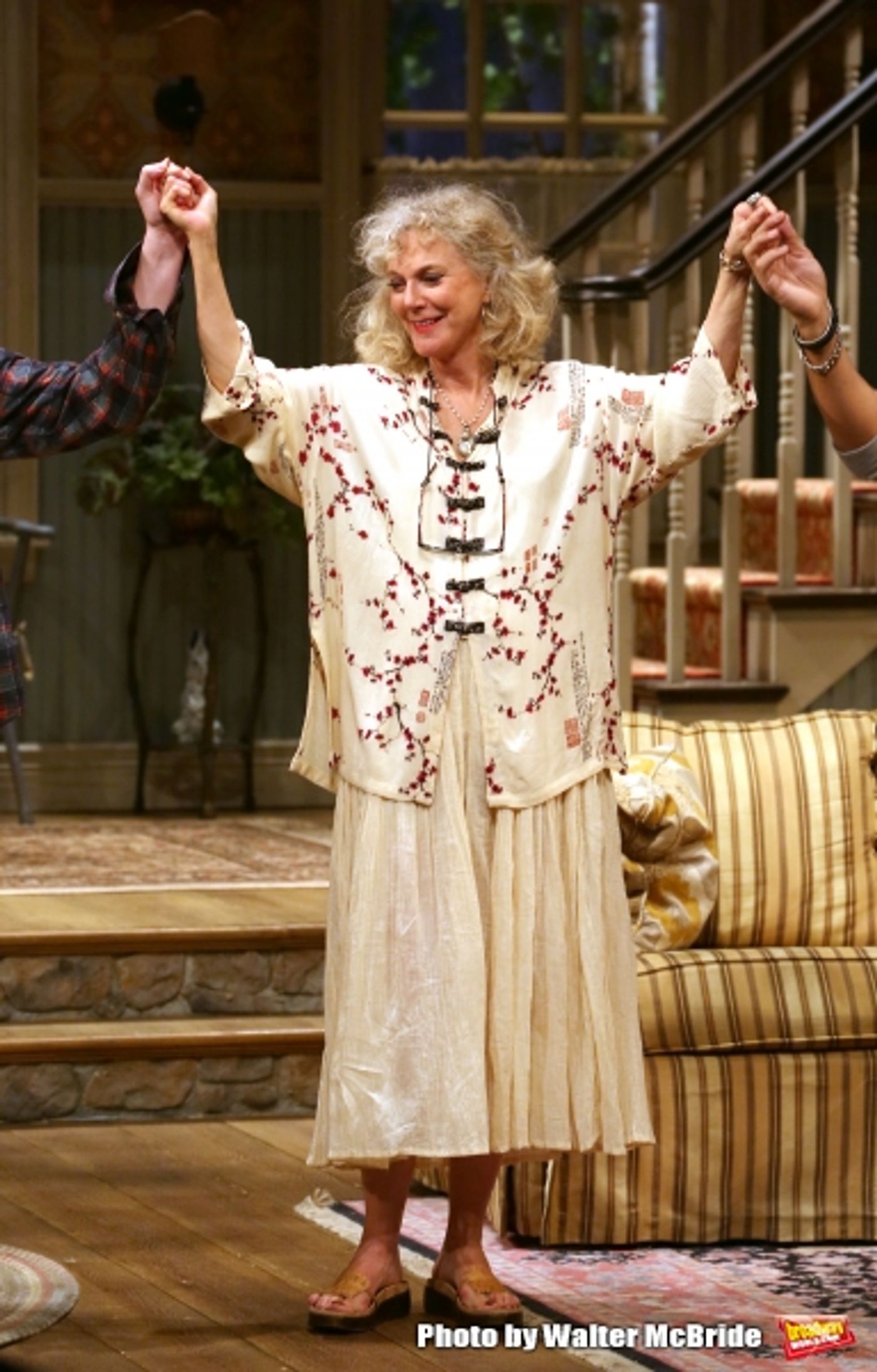 Photo Coverage: On Stage for the Opening Night Curtain Call of THE COUNTRY HOUSE  Image
